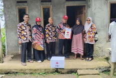 Dua Rumah di Balapulang Tegal Rusak Kena Longsor, PMI Gercep Beri Bantuan