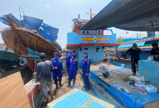Antisipasi Kebakaran Kapal, Satpolairud Polresta Pati Sisir Dermaga Juwana