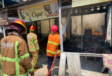 Masak Air Ditinggal, Ruko di Jalan Lingkar Utara Kota Tegal Terbakar
