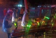 Oleng  Hingga Tabrak Pohon di Jalan Dr Muwardi Salatiga, Satu Pengendara Tewas di TKP