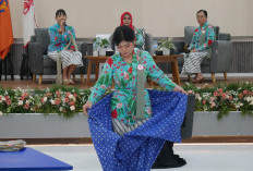 Parade Berkebaya di Kudus Jadi Sorotan, Kebaya Nusantara Dibawa ke Panggung Hari Kebaya Nasional 2026