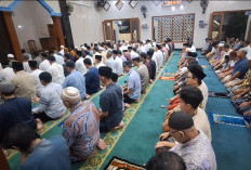 Ribuan Jemaah Muhammadiyah di Kota Pekalongan Gelar Tarawih Perdana, Awali Ramadan 1447 H
