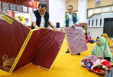 Gelombang Evakuasi Banjir Meningkat, Aula DPRD Kudus Jadi Posko Pengungsi Berfasilitas Istimewa