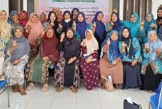 Pelatihan Arm Swing Exercise di Kelurahan Bandung Tegal, Dorong Penderita Diabetes Kendalikan Gula Darah