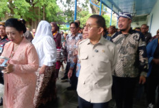 Menbud Fadli Zon Pastikan Revitalisasi Keraton Solo Berlanjut 2026