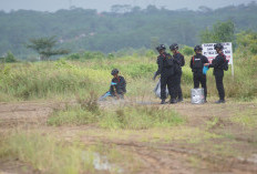 Hari Pertama Ramadan, Jibom Polda Jateng Musnahkan 29 Kg Serbuk Petasan di Batang