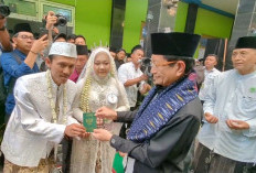 20 Pasangan di Pemalang Nikah Massal Gratis, Diarak Kereta Kuda dan Dapat Bantuan Modal dari Menag