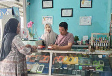 Hadirkan Inklusi Keuangan, BRILink Agen Ijay Dekatkan Bansos ke 2.000 Penerima Manfaat di Desa Jelapat Batola 