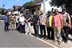 Komisi D DPRD Jateng Tinjau Jalan Provinsi di Batang dan Pekalongan, Sorot Kerusakan Jalan Perbatasan Brebes