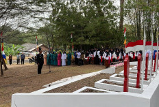 Napak Tilas Perjuangan Kemerdekaan, Kecamatan Karanganyar Ziarah ke Sejumlah Makam Pejuang