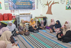 PKBM Sakila Kerti Gelar Buka Bersama dengan Pedagang Asongan di Terminal Tegal