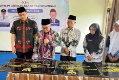 Jepara Kebagian Rp67,9 Miliar Perbaiki 103 Sekolah, SMP 1 Tahunan Merengek ke Mendikdasmen Minta Tambahan 