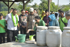 Menteri LH Jumhur Hidayat Kagum dengan Bulusan Semarang, Sampah RT Disulap Jadi Sumber Ekonomi Miliaran Rupiah