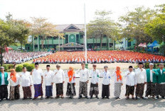 Dari Tradisi Jadi Rekor, 3.200 Civitas UIN Sunan Kudus Kompak Berbusana Kudusan