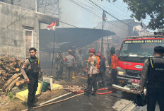 Rumah Perajin Kursi Busa di Pajang Solo Kebakaran, Dua Anak Terluka