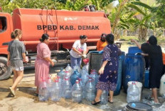 Kekeringan Mengancam, BPBD Demak Kucurkan 2,87 Juta Liter Air Bersih untuk 62 Ribu Warga