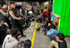 Live Medsos Jadi Petunjuk, 12 Remaja yang Diduga Akan Tawuran Colomadu Karanganyar Diamankan Polisi