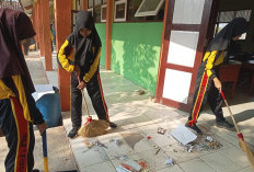 Aksi Nyata Siswa SMPN 3 Margasari Sambut World Cleanup Day, Bersih-Bersih Sekolah hingga Kampanye Bebas Sampah