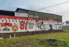 Mural Karang Taruna Grenggeng, Kritik Anak Muda Lewat Gambar dan Sejarah