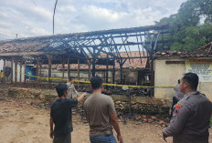 Enam Kios Pasar Tegalrejo Wirosari Terbakar, Diduga Akibat Korsleting Listrik