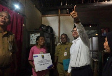 Saat Bupati Batang Kaget Temukan Rumah Warga Hanya 2x2 Meter
