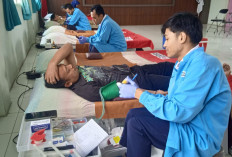 Stok Darah Golongan A dan B Kritis, PMI Batang Gelar Donor Darah Berhadiah Sarung