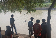 Pencarian Bocah Hanyut di Sungai Comal Pemalang Masih Nihil, Tangis Keluarga Pecah di Tepi Sungai