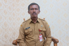 Disnakkan Grobogan Respon Delapan Tuntutan saat Aksi Damai Peternak Ayam Petelur di Pendopo Kabupaten