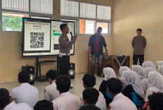 Polres Tegal Bekali Siswa TKJ SMK Peristek dengan Pemanfaatan Teknologi AI