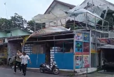 Angin Puting Beliung Terjang Kawasan Gor Kridanggo, Penghuni RSUD Salatiga Panik, Gedung Fisioterapi Retak 