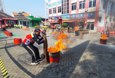 11 Relawan Tiap Kecamatan Diuji dalam Lomba Redkar Semarang, Dari Menaklukkan Api hingga Menyelamatkan Korban