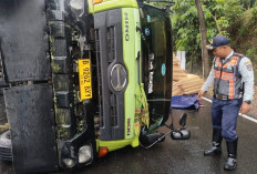 Tanjakan Silayur Kembali Makan Korban, Truk 27 Ton Gagal Nanjak 