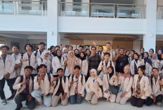 Prodi Ilmu Komunikasi UHN Belajar Jurnalistik dan Broadcasting di Radar Tegal Grup
