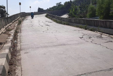 Beton Pelandaian Jalan Kalipancur Retak, DPU Semarang Tolak Terima Aset Sebelum Perbaikan Tuntas