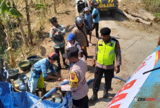 Kemarau Melanda Kebumen, Polres dan Naga Semut Salurkan 13.500 Liter Air Bersih