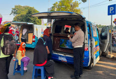 Samsat Keliling Batang Layani hingga 60 Wajib Pajak Saat CFD, Pelat Se-Jateng Bisa Bayar