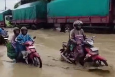 Banjir Rendam Jalur Pantura KM 7 Genuk, Arus Semarang–Demak Macet hingga 15 Kilometer