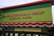 KPK Geledah Kantor DLH Klaten, Mobil Dinas Kepala Dinas Diperiksa