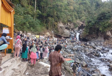 Guci Tegal Tetap Jadi Tujuan Favorit Libur Lebaran 