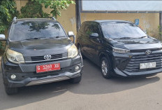 Sejumlah Mobil Dinas Pemkab Pekalongan Terparkir di Mapolres Usai OTT KPK