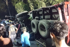 Truk Tronton Alami Rem Blong di JLS Salatiga, Satu Korban Tewas di TKP dan Sopir Kritis