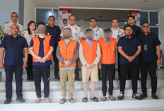 Imigrasi Semarang Deportasi 4 WNA Tiongkok Buronan Kasus Love Scamming, Diamankan di Kawasan Puri Anjasmoro