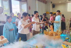 Belenggu Kehidupan Jadi Pesan Utama Waisak 2026 di Vihara Mahavira Graha Semarang