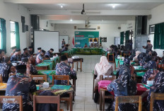 Guru MA An-Nawawi Berjan Purworejo Dibekali Manajemen Kelas Hadapi Karakter Siswa Era Digital