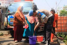 Tiga Desa di Kudus Krisis Air Bersih, Propam Kirim 31.500 Liter