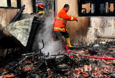 Sepeda Listrik Meledak Saat Dicas, Rumah di Comal Terbakar