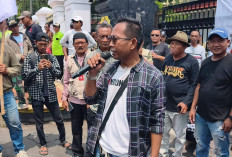 GMPP Demo Bupati Pati, Pertanyakan Foto Sudewo dan Proyek Trotoar Rp14 M