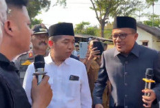 Digaji Uang Rakyat Malah Mencecar Pendemo, Wakil Ketua DPRD Rembang 'Dihantam' Tuntutan Copot Jabatan!