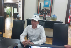 Jokowi Bantah Tudingan Berikan Rp50 Miliar untuk RJ Rismon Cs