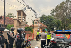 Polisi Turun ke Sekolah, Antisipasi Konvoi dan Aksi Ugal-ugalan Saat Kelulusan SMP di Pekalongan